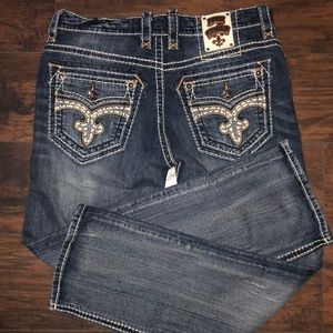 Size 36 Men’s Rock Revival jeans